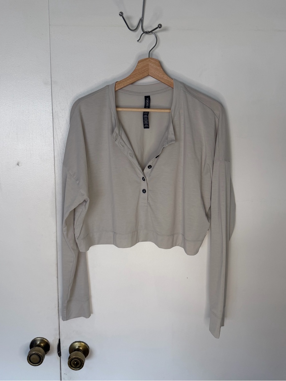 Vuori Avalon Henley top